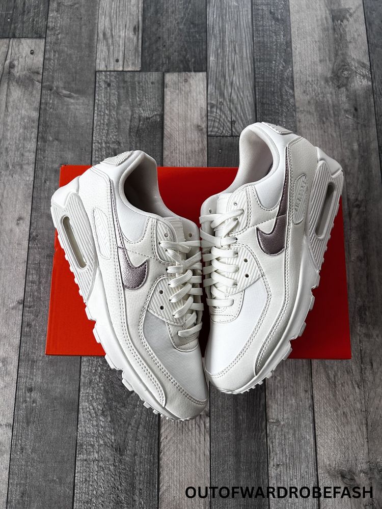 Nike Air Max 90 Sail White Platinum Size UK 8 